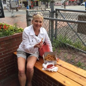 Meet your Posher, Margie